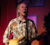 Tom Comet at Hideaway BBQ, Dec. 2006 (pic 14).